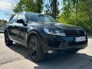 Pełen Dechroming VW Touareg #blackcar #blackcars #dechroming #dechromingvinyl #volkswagen #touareg #wrapping #carwrap #carwrapping #oklejanieaut #oklejaniesamochodow