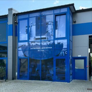 Mega fajna realizacja dla znajomych z United Propulsion Service #polskafirma #polskamarka #propulsion #propulsionsystem #propulsionsystems #sailor #ship #shipservice #advertising #advertisingagency #reklama #oklejanie #oklejaniereklamowe #oklejaniefolią #owv #onewayvision #onewayvisionprinting #onewayvisionvinyl